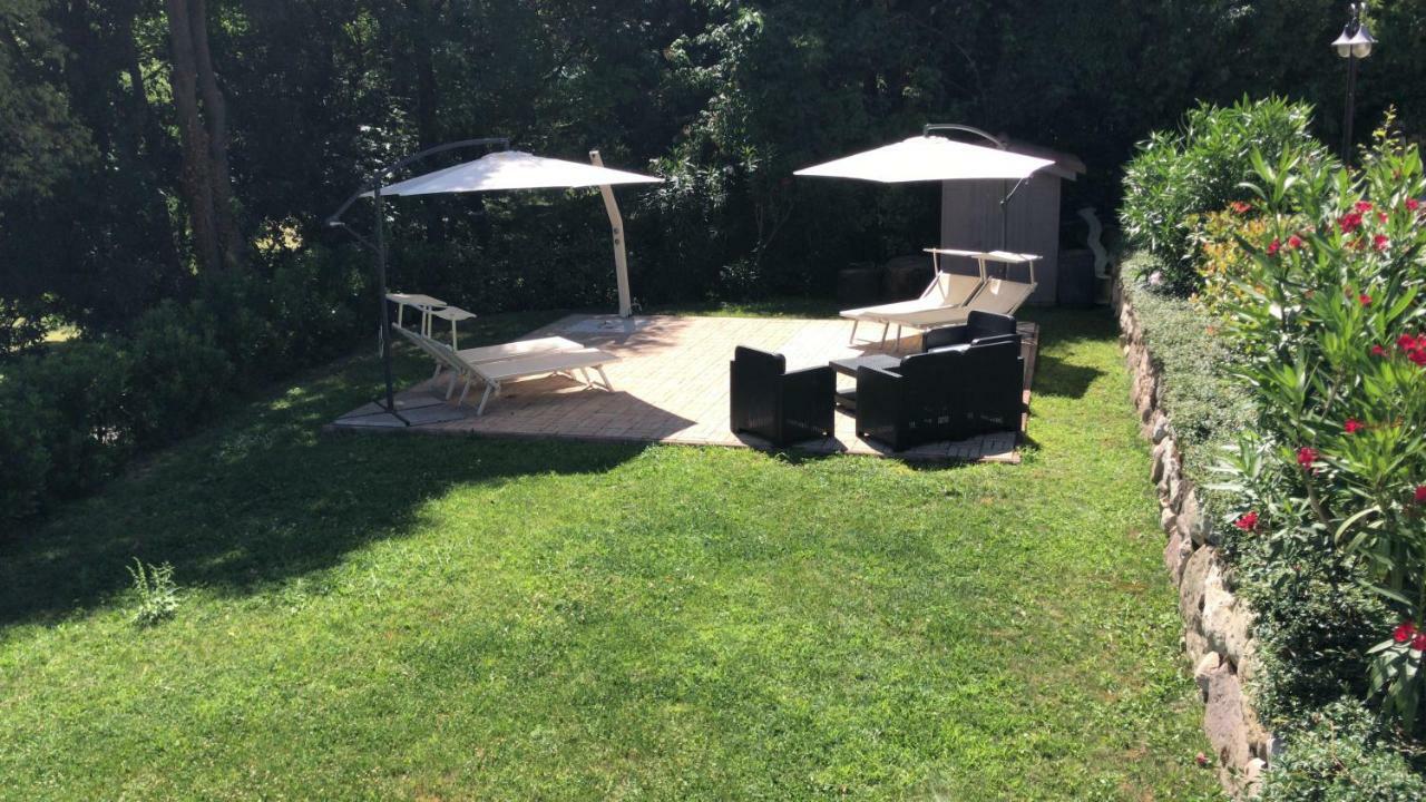 Casal Del Pigno Hotel Peschiera del Garda Bagian luar foto
